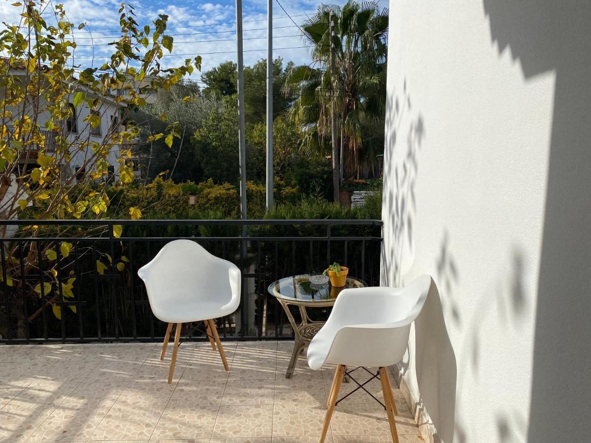 Charming Apartment In A Duplex With Garden & Balcony Cunit Buitenkant foto